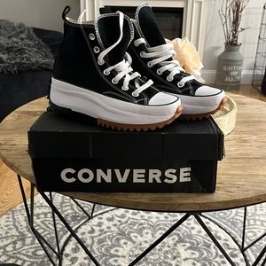 Converse Run Hike Star